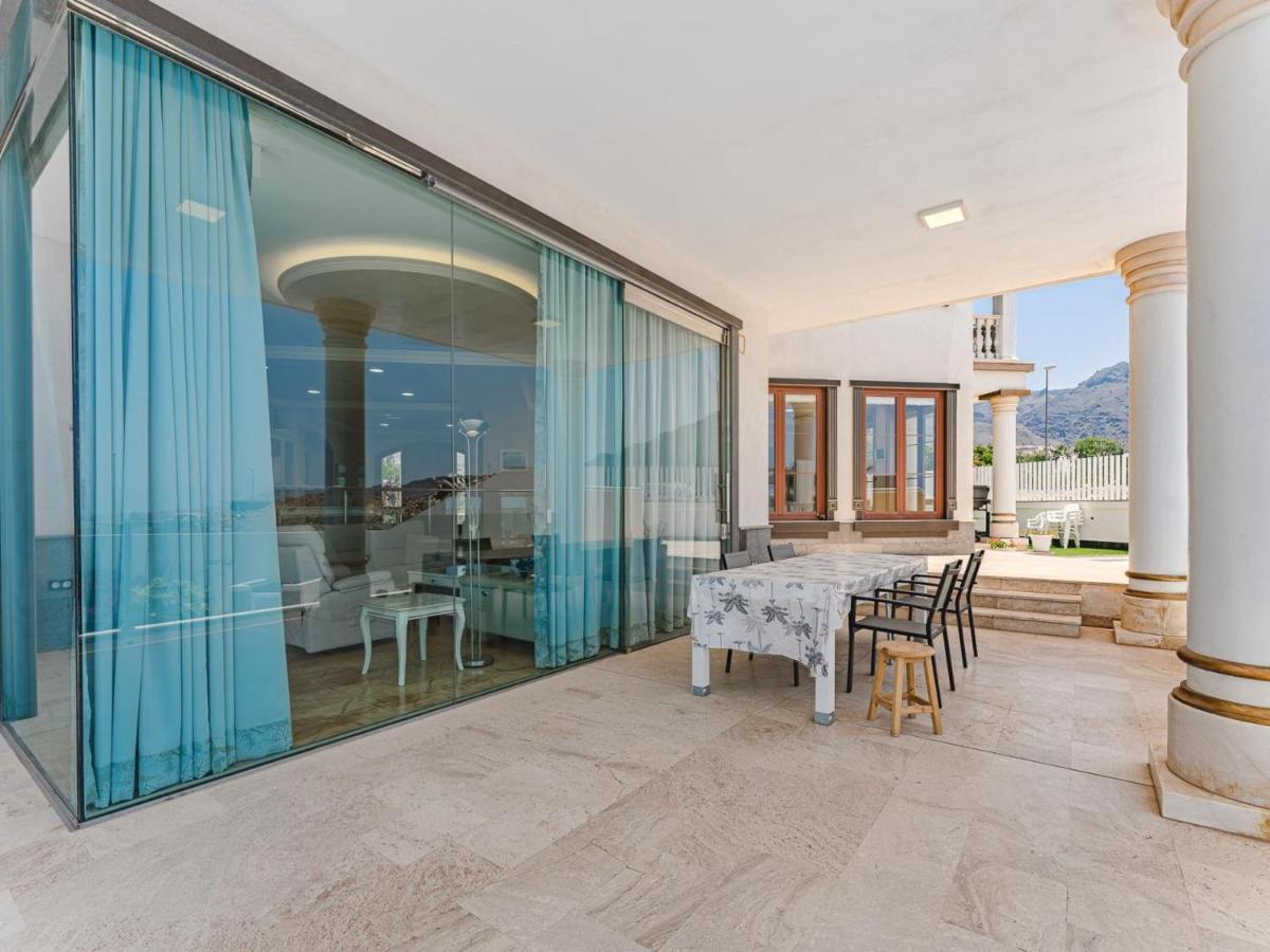 Luxury Villa Nautilus Heated Pool Spa アデヘ エクステリア 写真