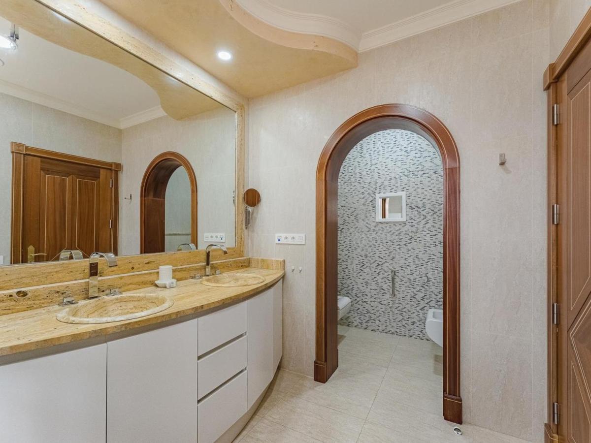 Luxury Villa Nautilus Heated Pool Spa アデヘ エクステリア 写真